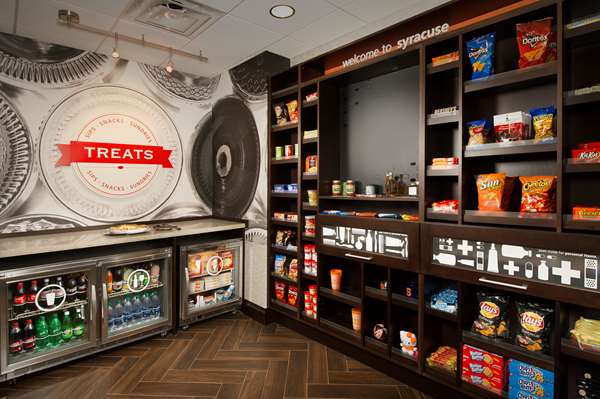 Restaurant - Hampton Inn & Suites Carrier Circle East Syracuse - I-90, Exit 35