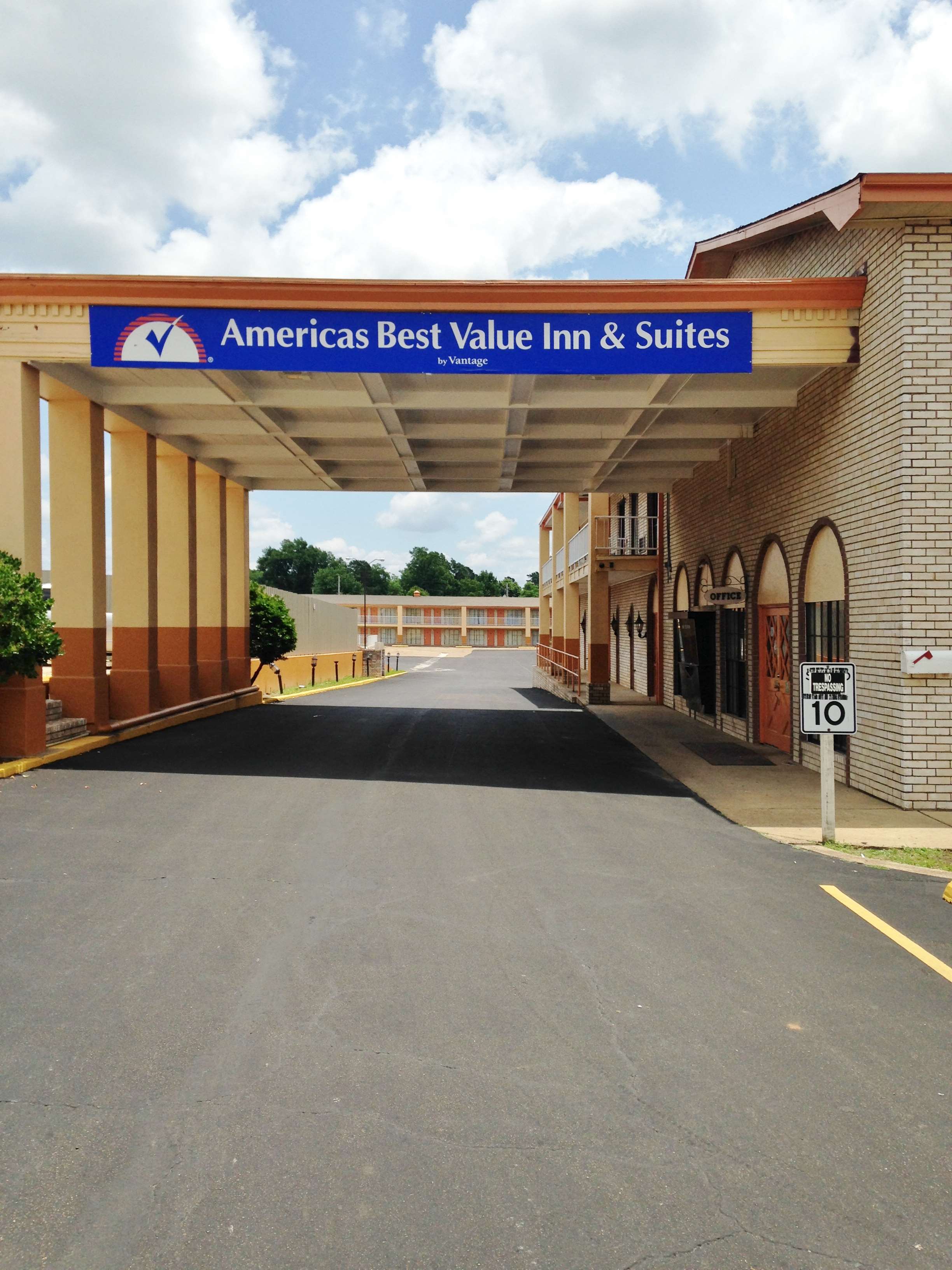 Americas Best Value Inn Texarkana