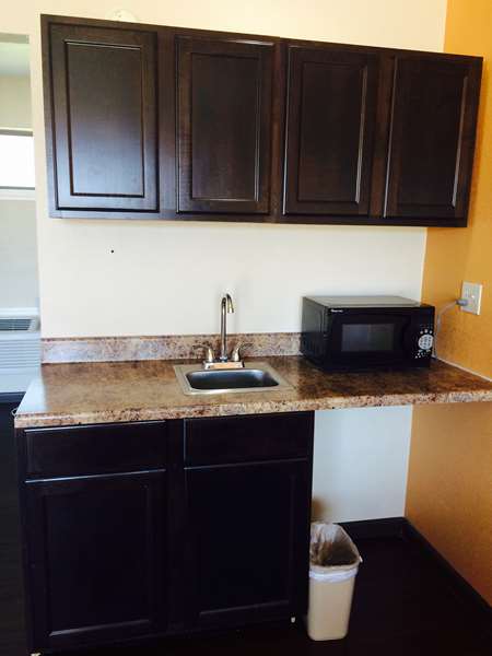  - Americas Best Value Inn Texarkana - I-30, Exit 223