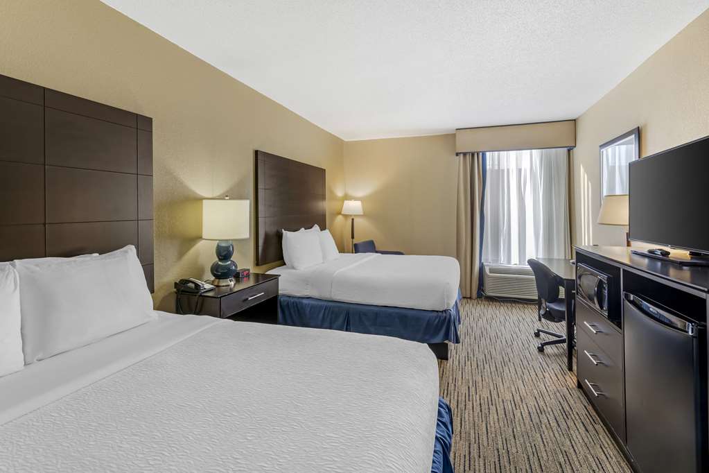 Best Western New Albany-guestroom-Guest Room,On-Site.jpg