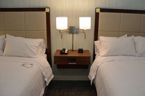  - Hampton Inn Western Avenue Albany - I-90, Exit 1S