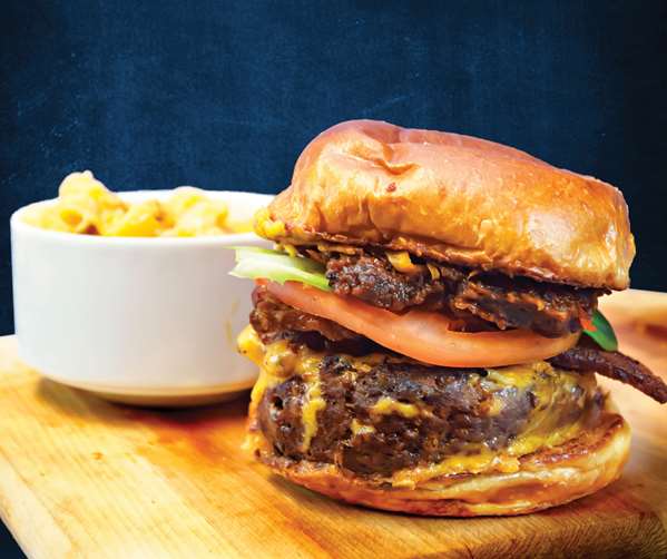 Restaurant - Embassy Suites North Canton