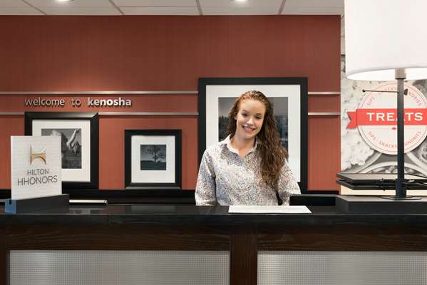  - Hampton Inn & Suites Kenosha - I-41 & I-94, Exit 344