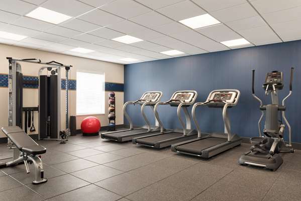 Fitness/ Exercise Room - Hampton Inn & Suites Kenosha - I-41 & I-94, Exit 344