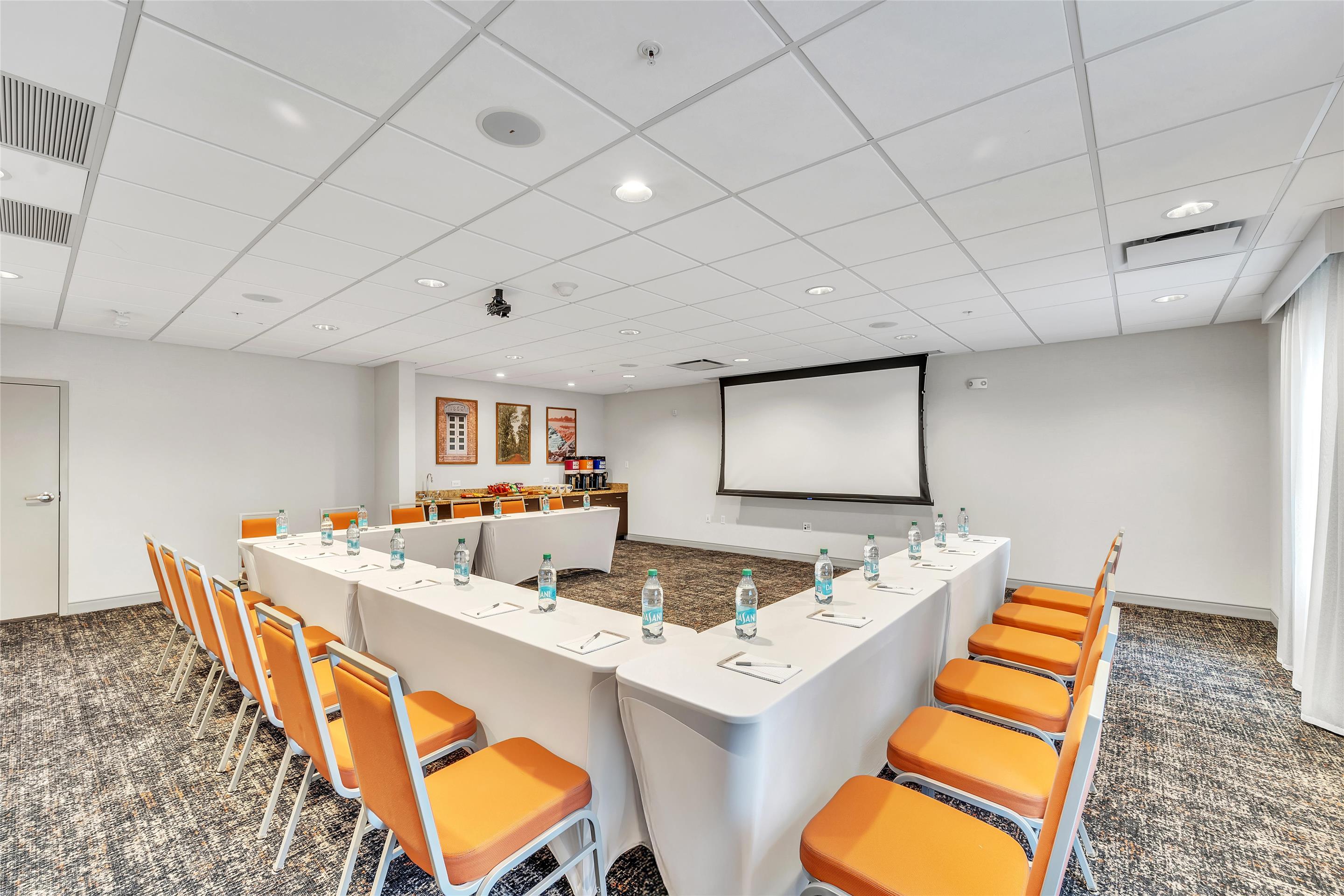 Meeting Room | Hampton Inn & Suites Kenosha