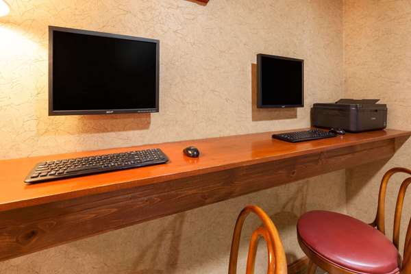 Conference Area - Baymont Inn & Suites Chelsea - I-94, Exit 159