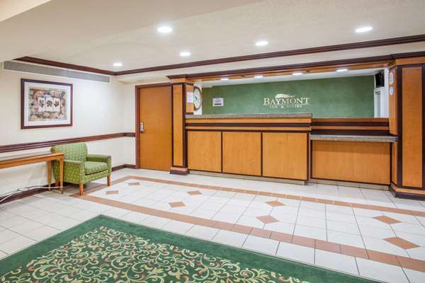  - Baymont Inn & Suites Madison Heights - I-75, Exit 65