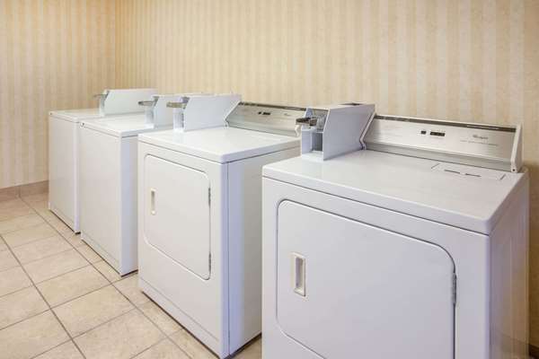 Amenities - Baymont Inn & Suites Canton - I-275, Exit 25
