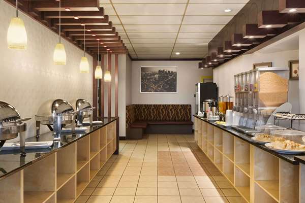 Restaurant - Days Inn Vermilion