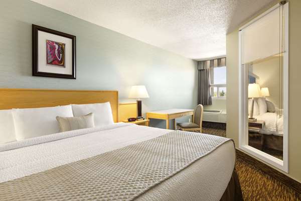 Suite - Days Inn Vermilion