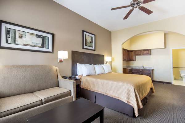  - Days Inn East Baytown - I-10, Exit 797 & 798