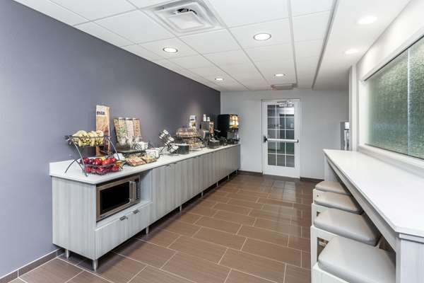  - Microtel Inn & Suites by Wyndham West Fargo - I-94, Exit 347