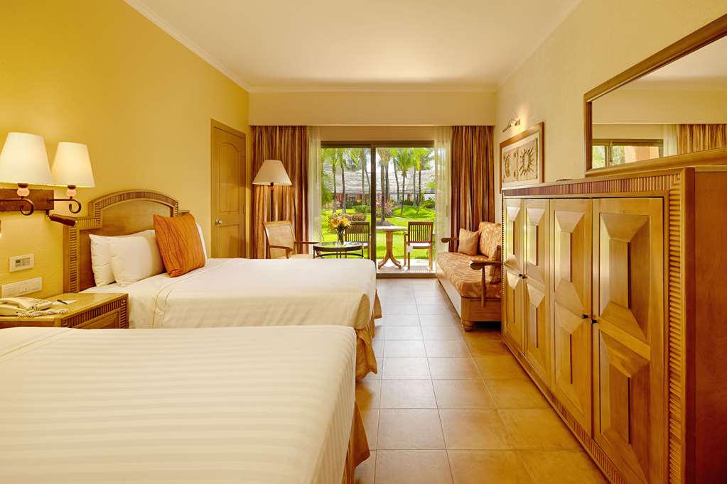 Barcelo Maya Colonial-Maya Grand Resort