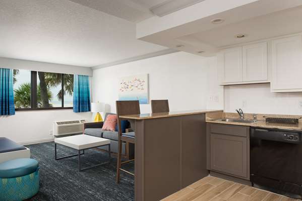 Suite - Bilmar Beach Resort Treasure Island