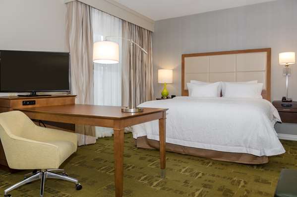  - Hampton Inn & Suites New Albany