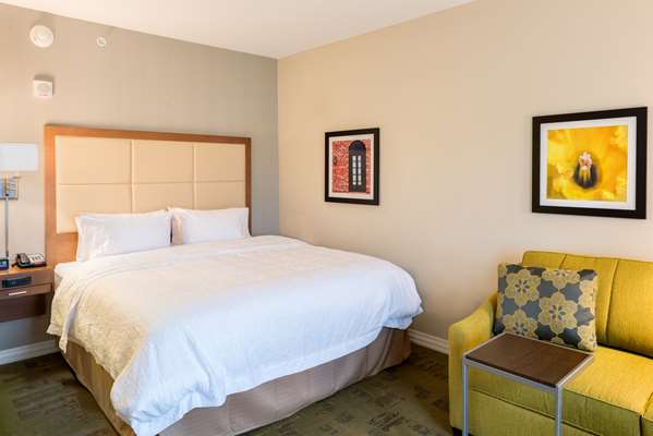  - Hampton Inn & Suites New Albany