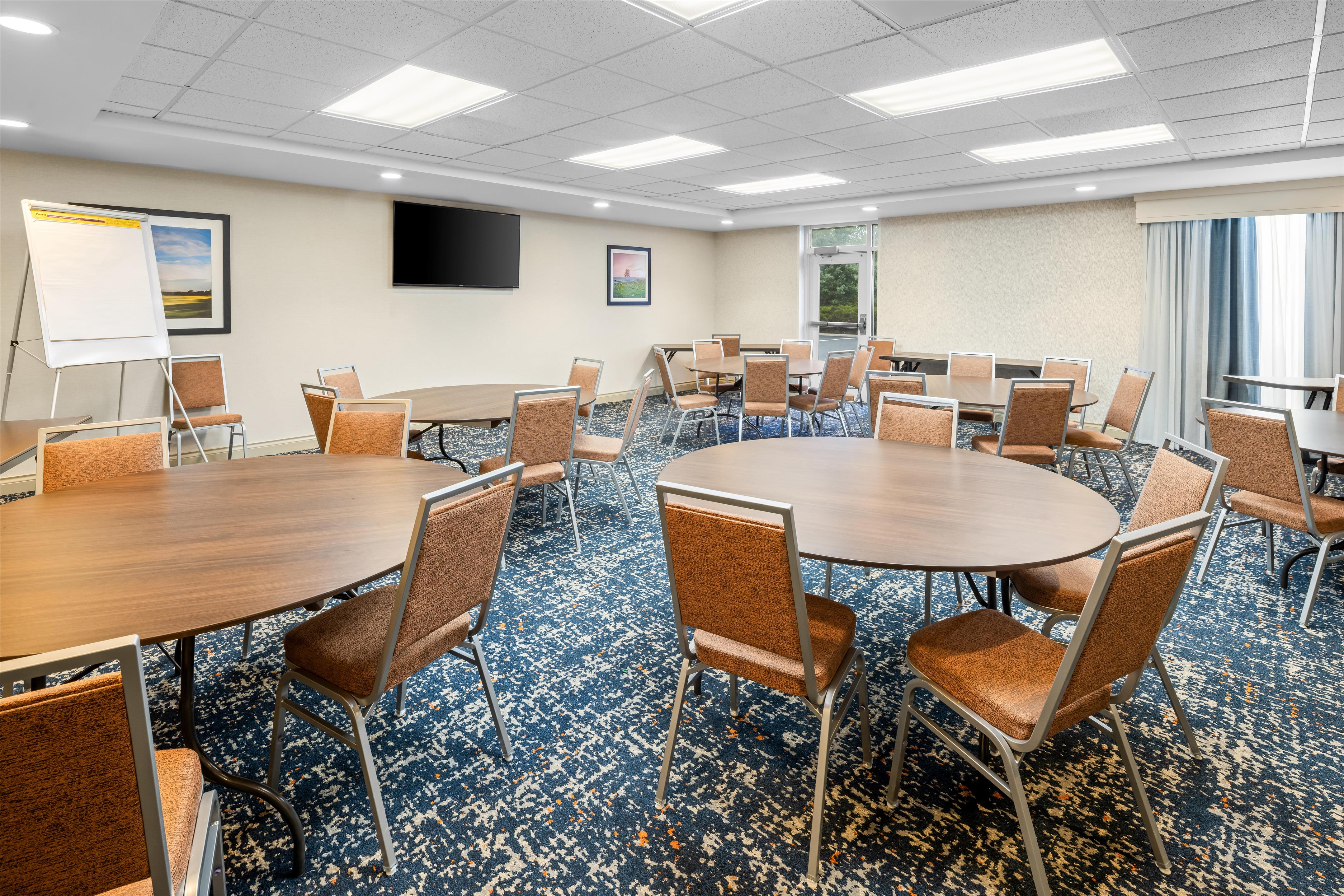 Meeting Room | Hampton Inn & Suites New Albany Columbus