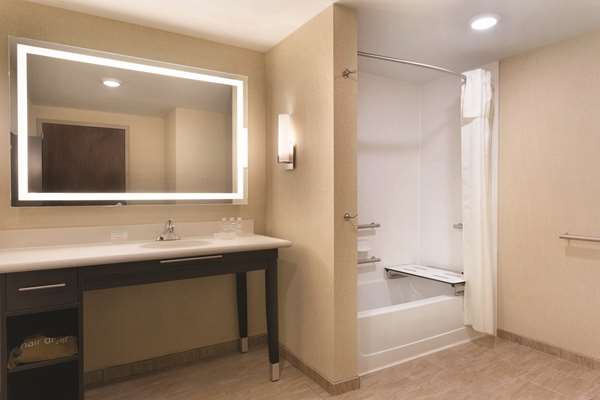  - Homewood Suites by Hilton Mall West Des Moines - I-35, Exit 70