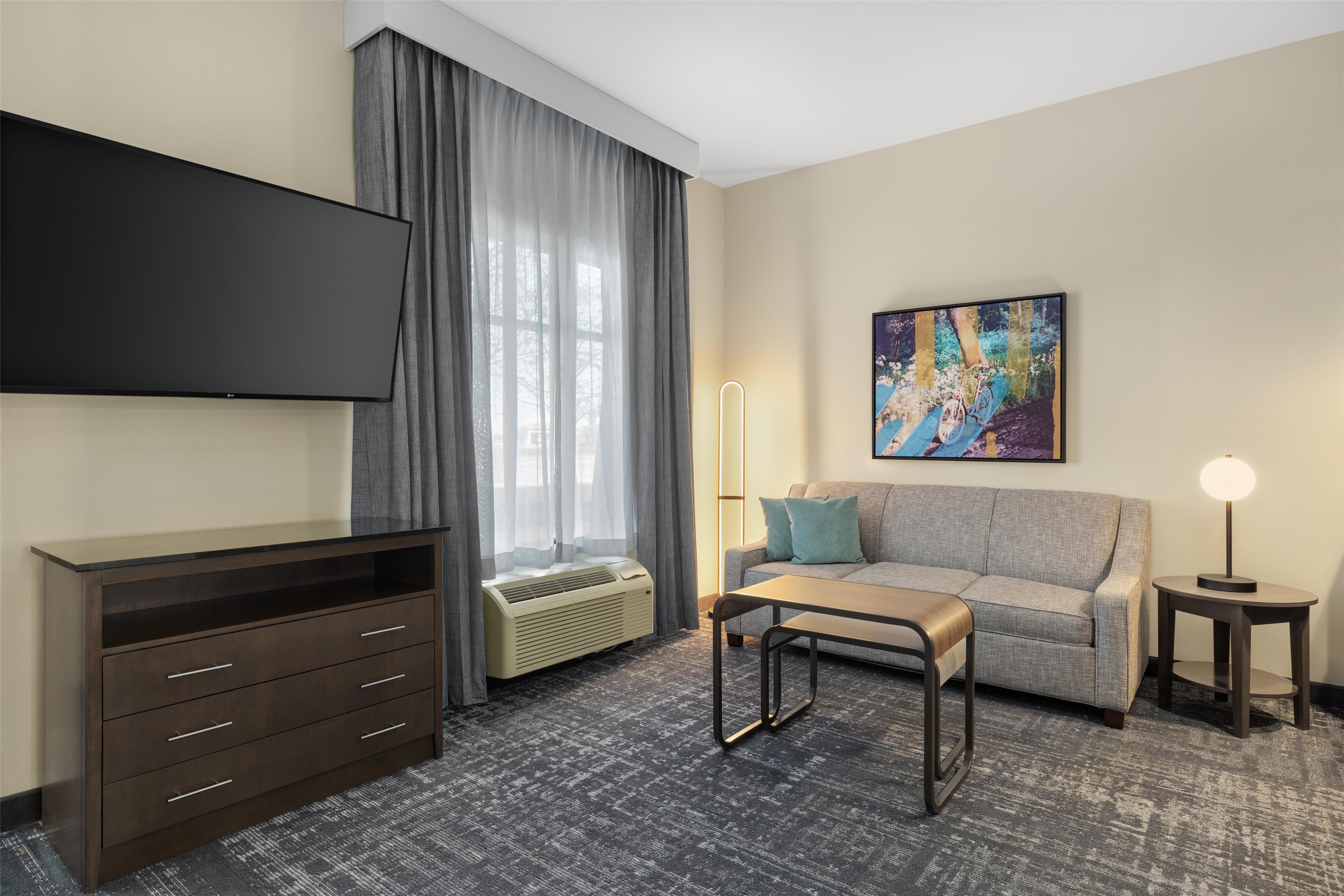 Guest room