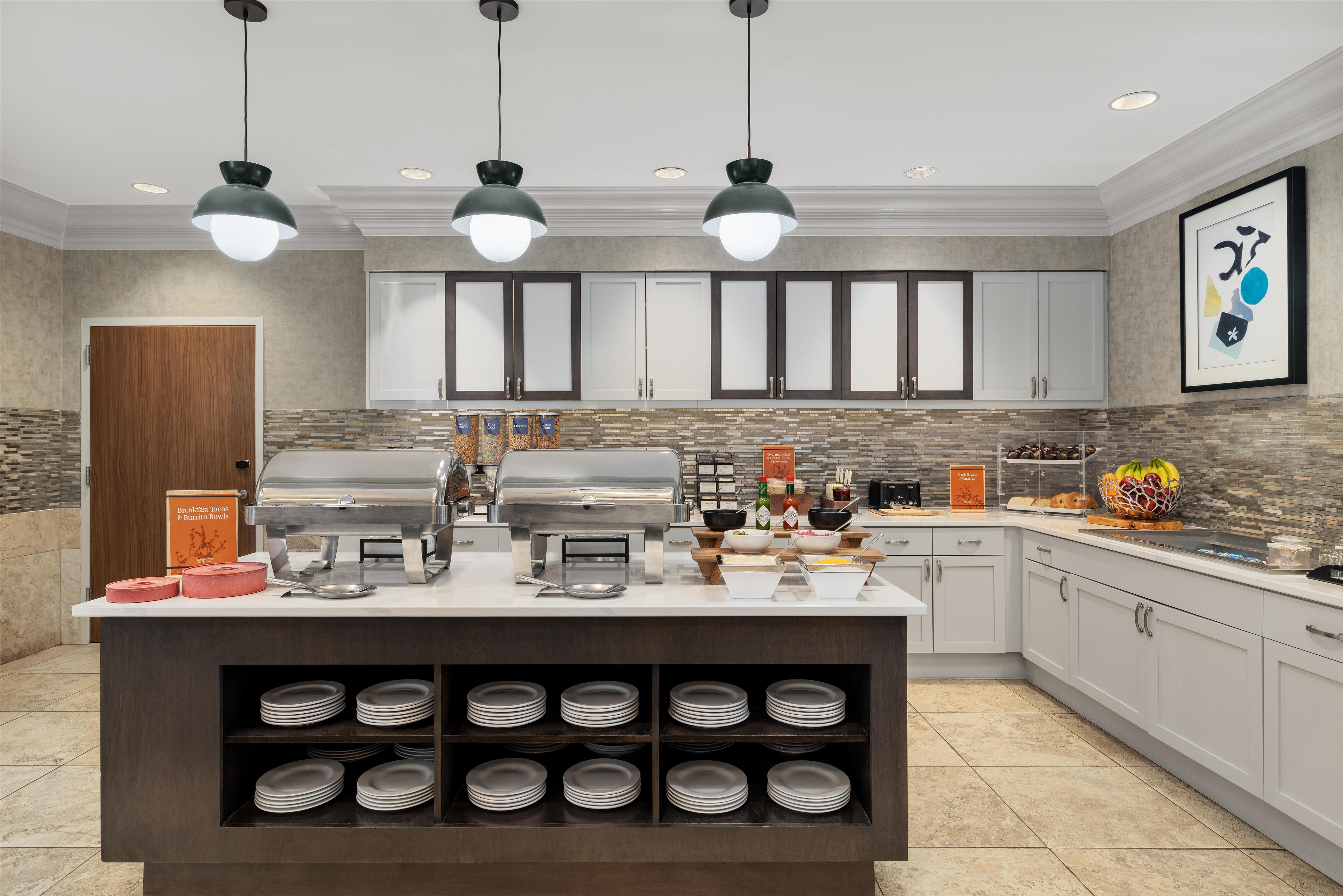 Breakfast Area | Homewood Suites by Hilton West Des Moines/SW Mall Area