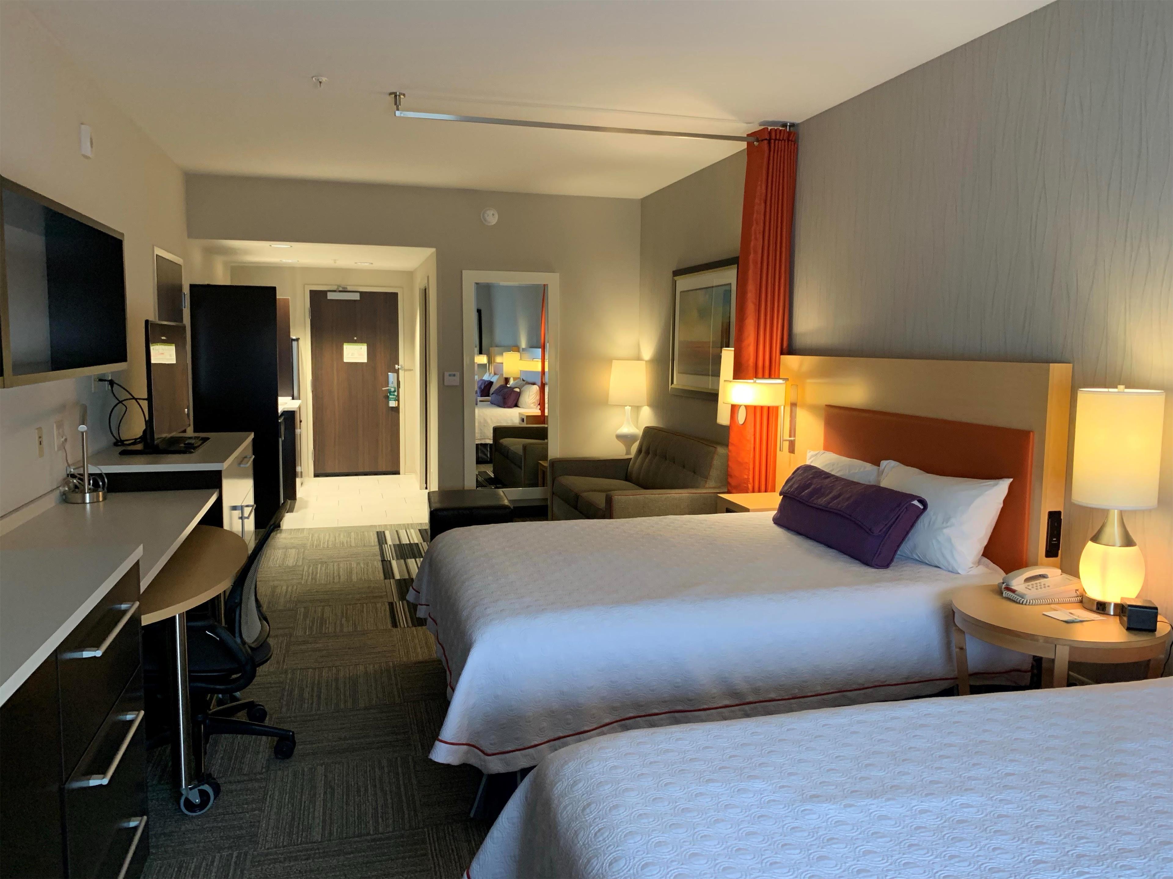 Guest room