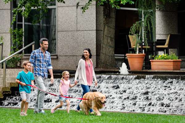 Exterior view - Logan Hotel Philadelphia - I-676