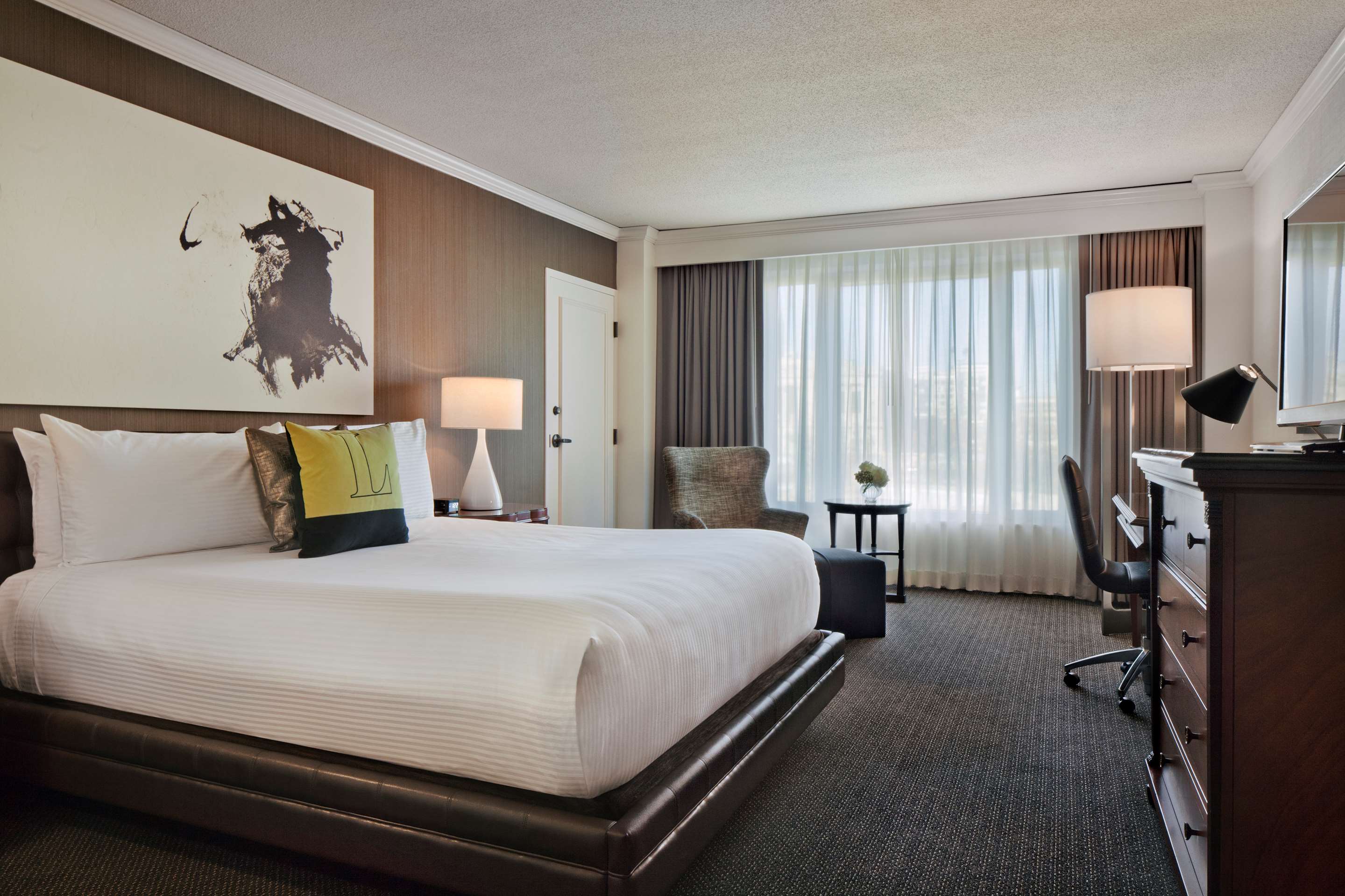 Guest room