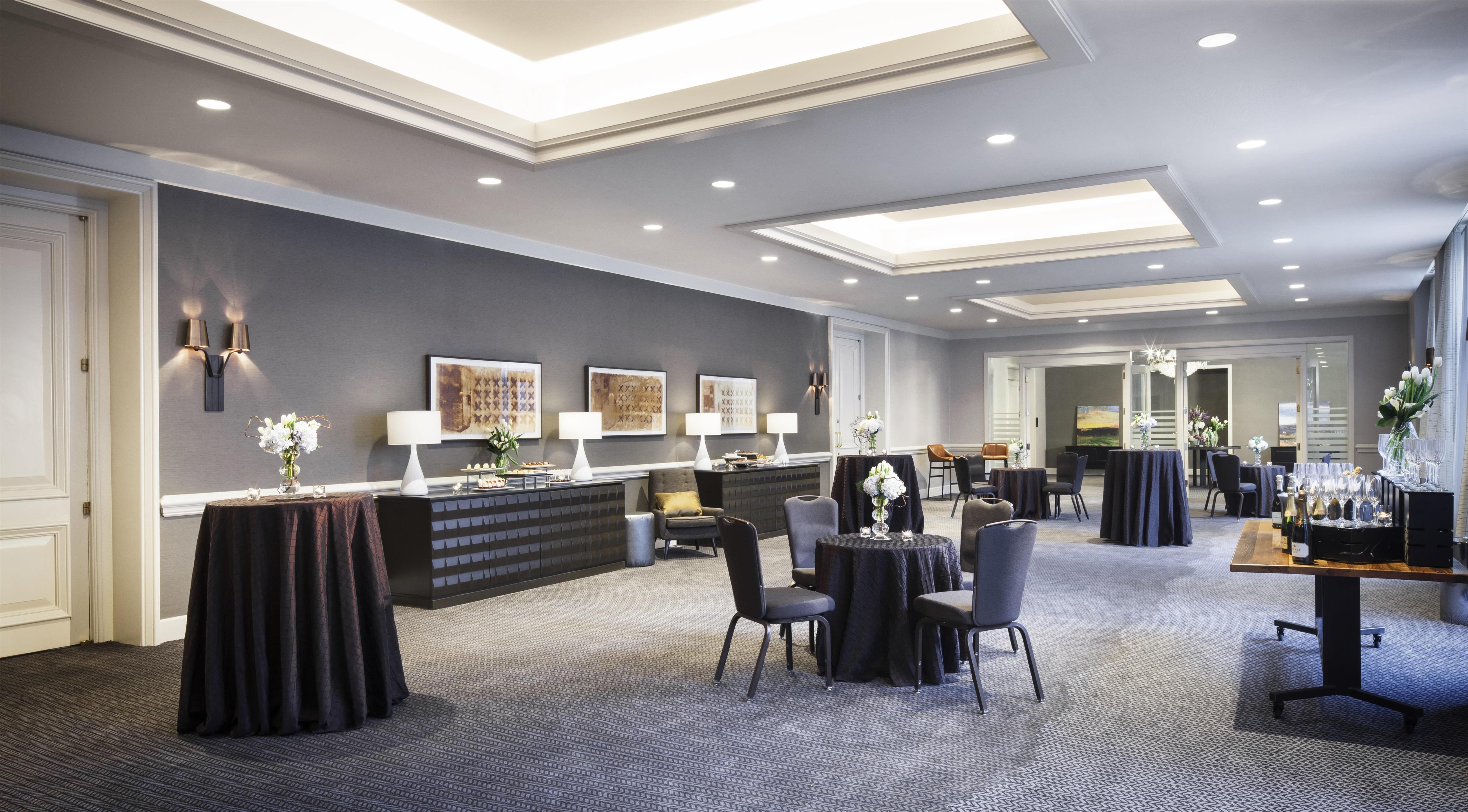 Meeting Room | The Logan Philadelphia, Curio Collection by Hilton