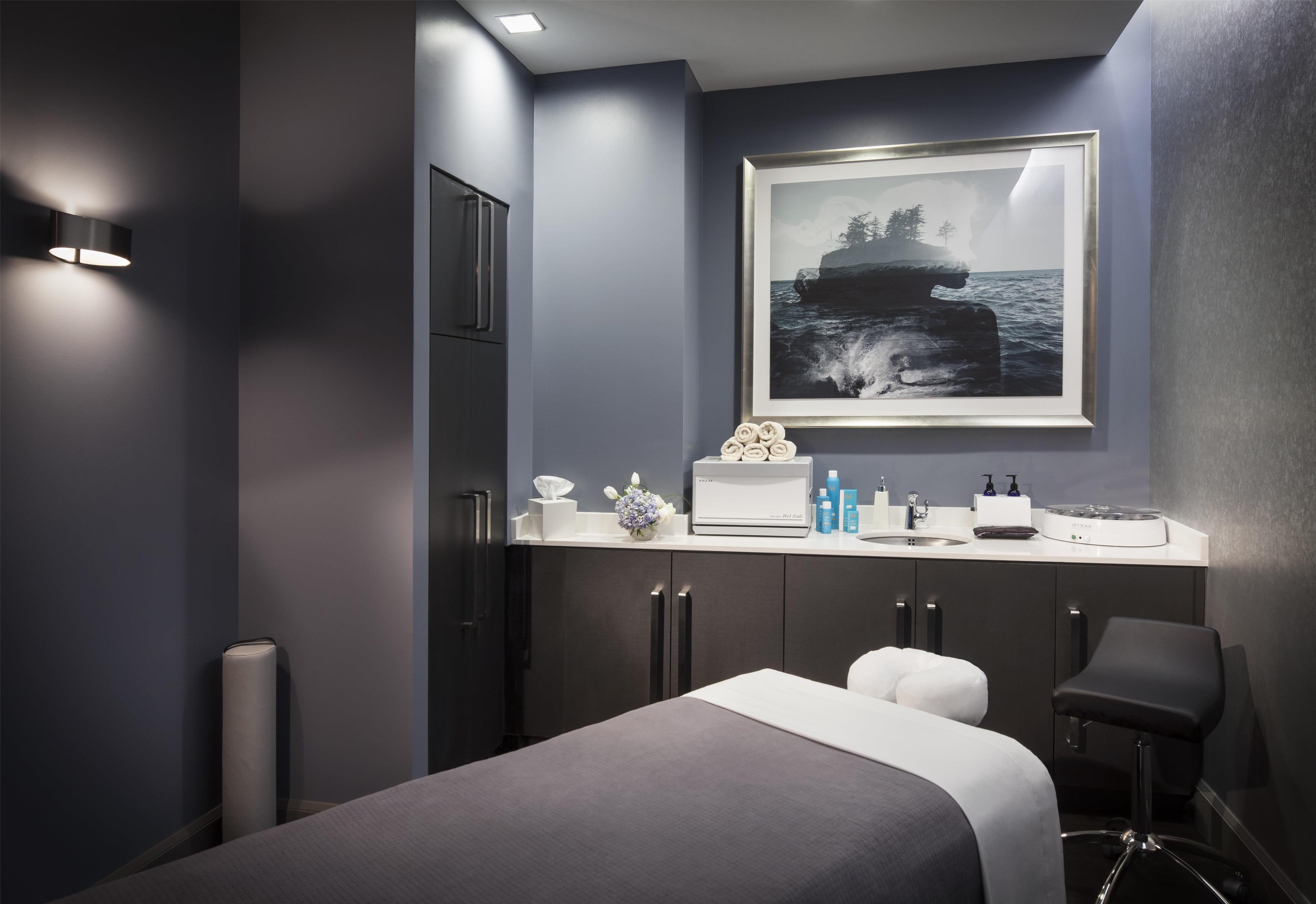 Spa | The Logan Philadelphia, Curio Collection by Hilton