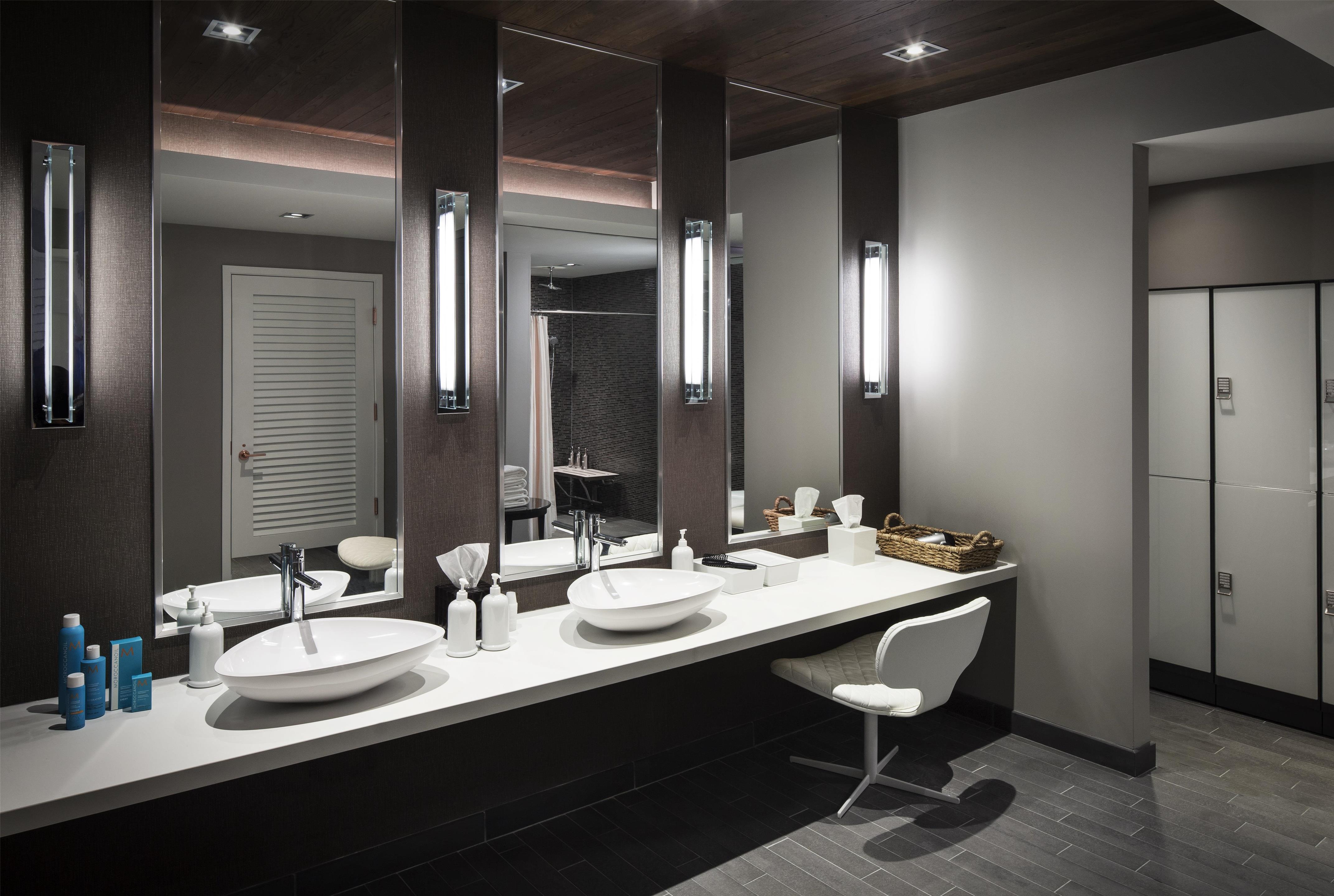 Spa | The Logan Philadelphia, Curio Collection by Hilton