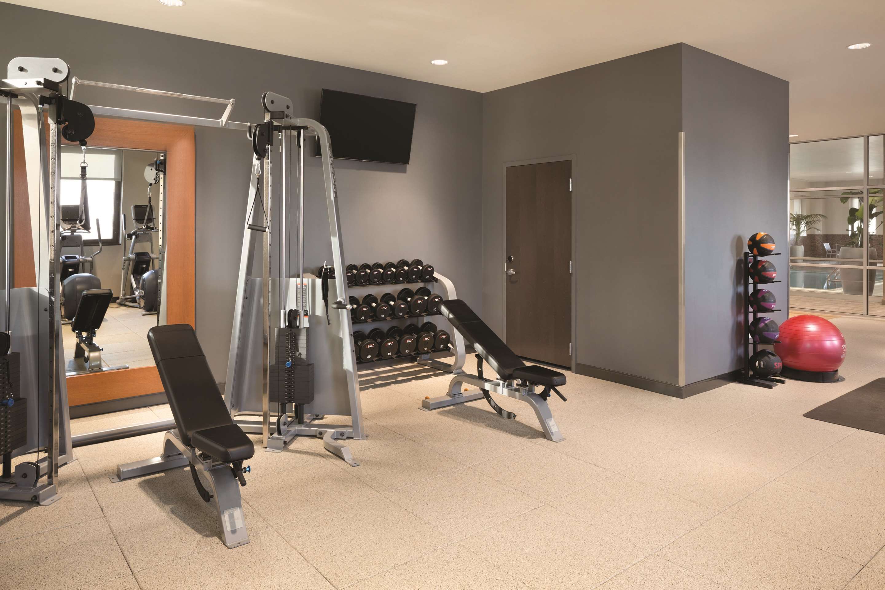 Health club fitness center gym | Embassy Suites By Hilton Pittsburgh Downtown