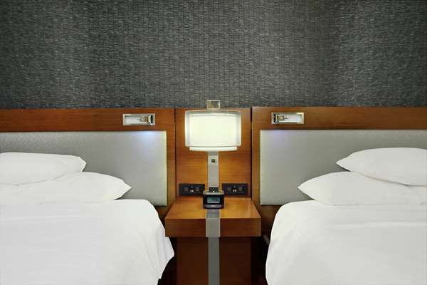  - Embassy Suites Downtown Pittsburgh