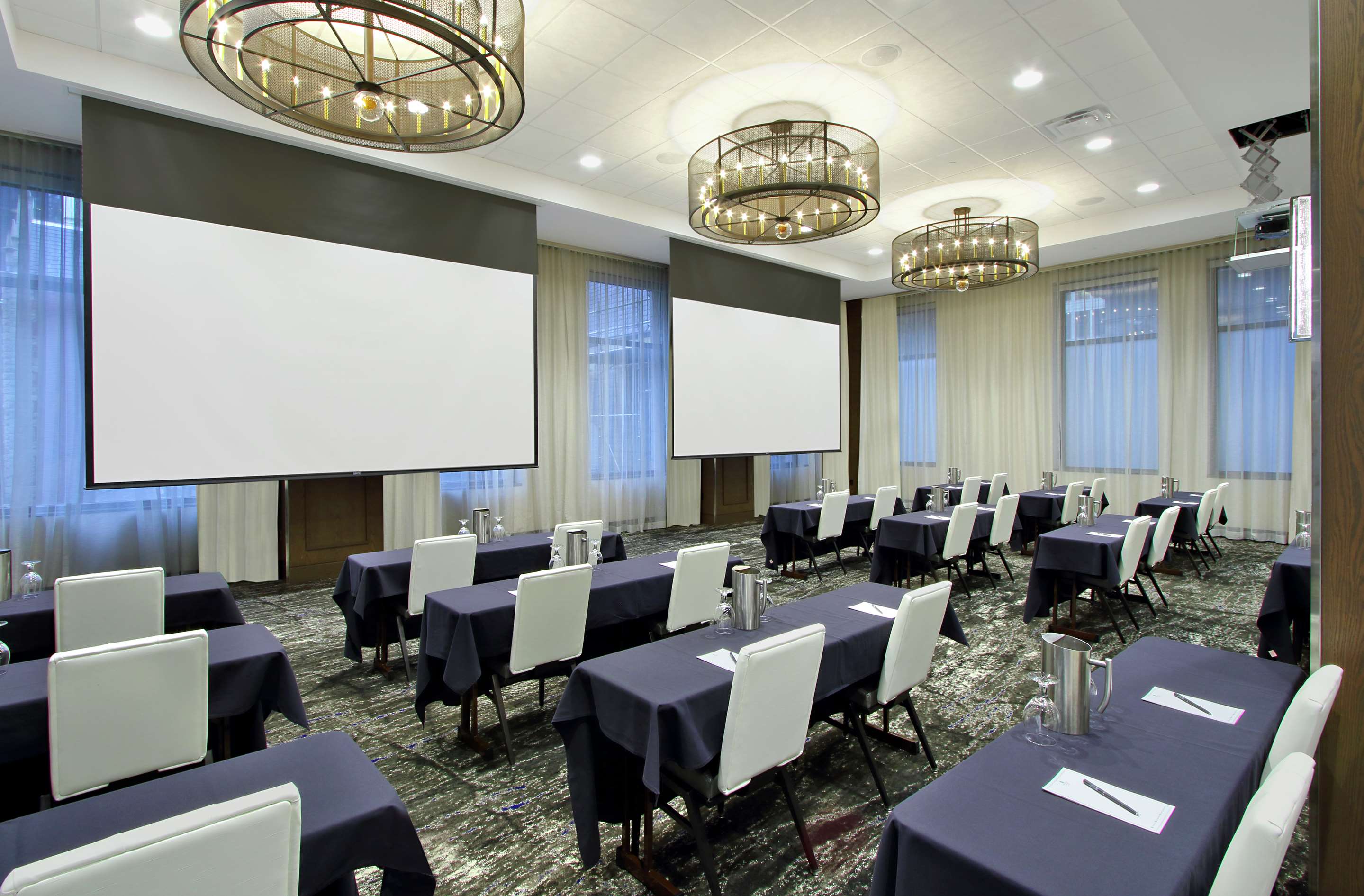 Meeting Room | Embassy Suites By Hilton Pittsburgh Downtown