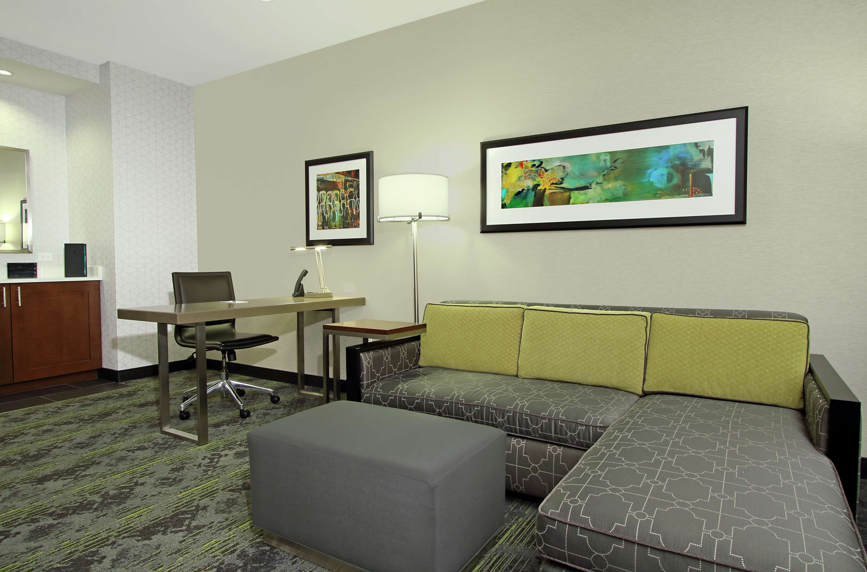 Guest room