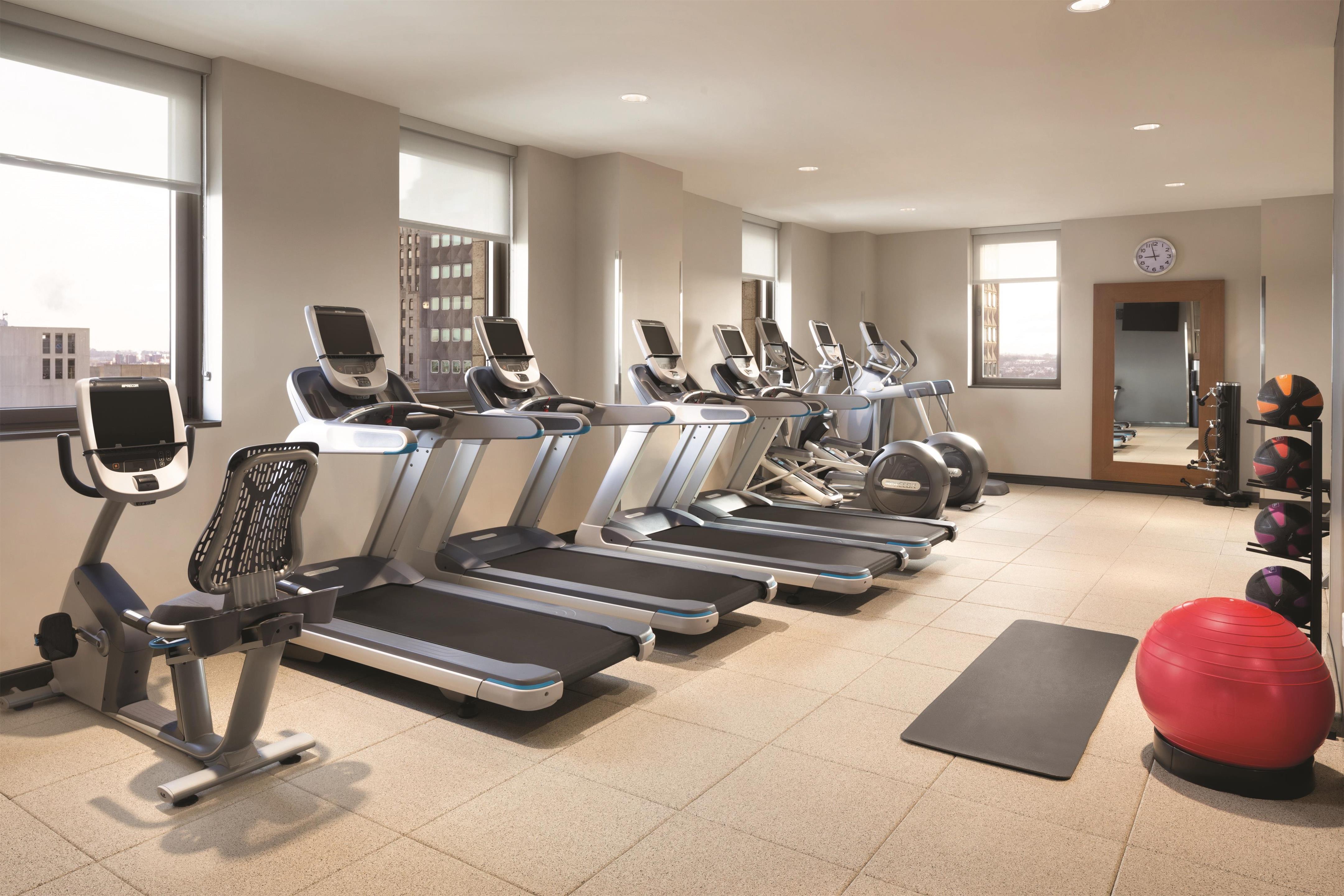 Health club fitness center gym | Embassy Suites By Hilton Pittsburgh Downtown