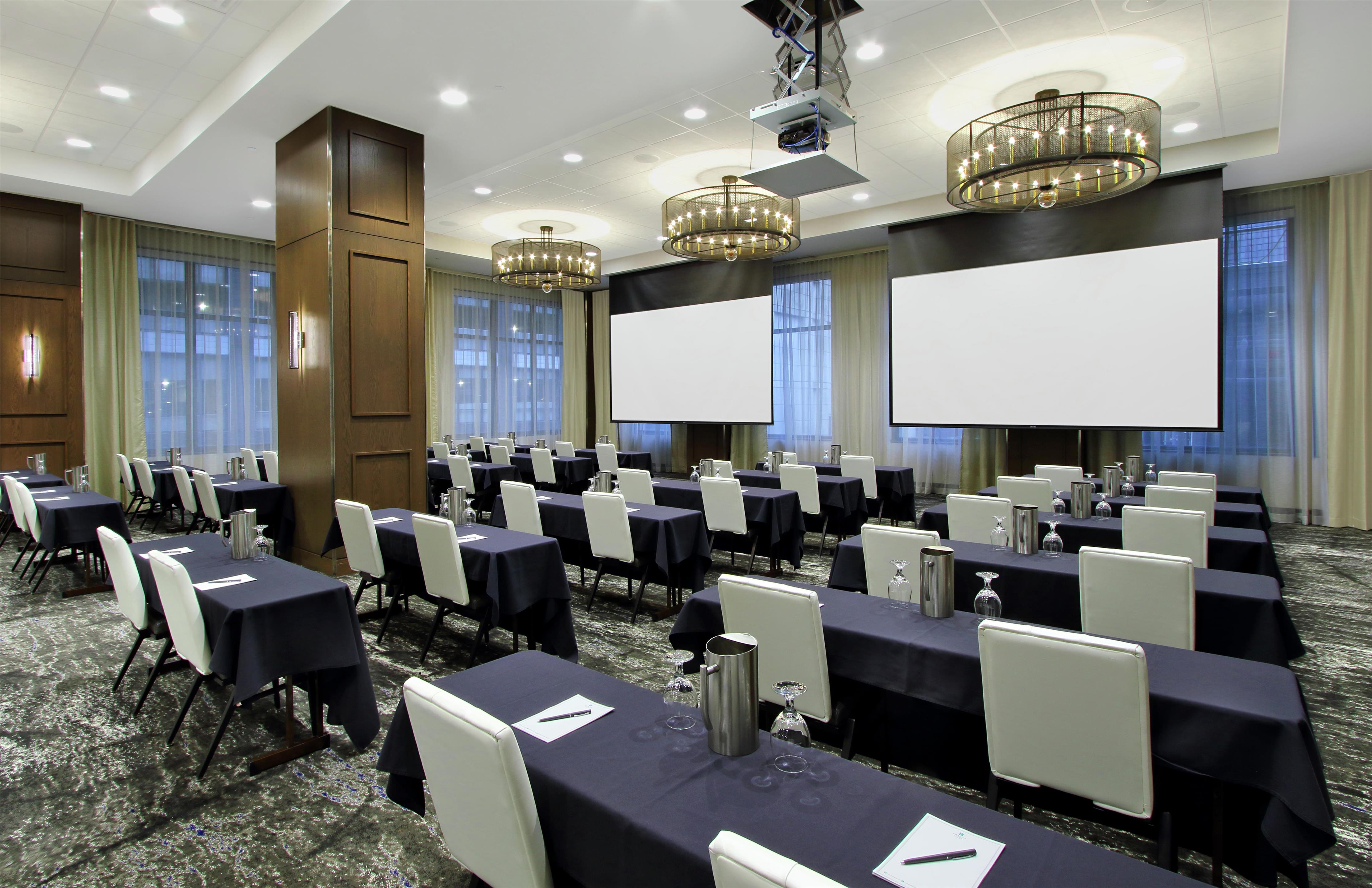 Meeting Room | Embassy Suites By Hilton Pittsburgh Downtown