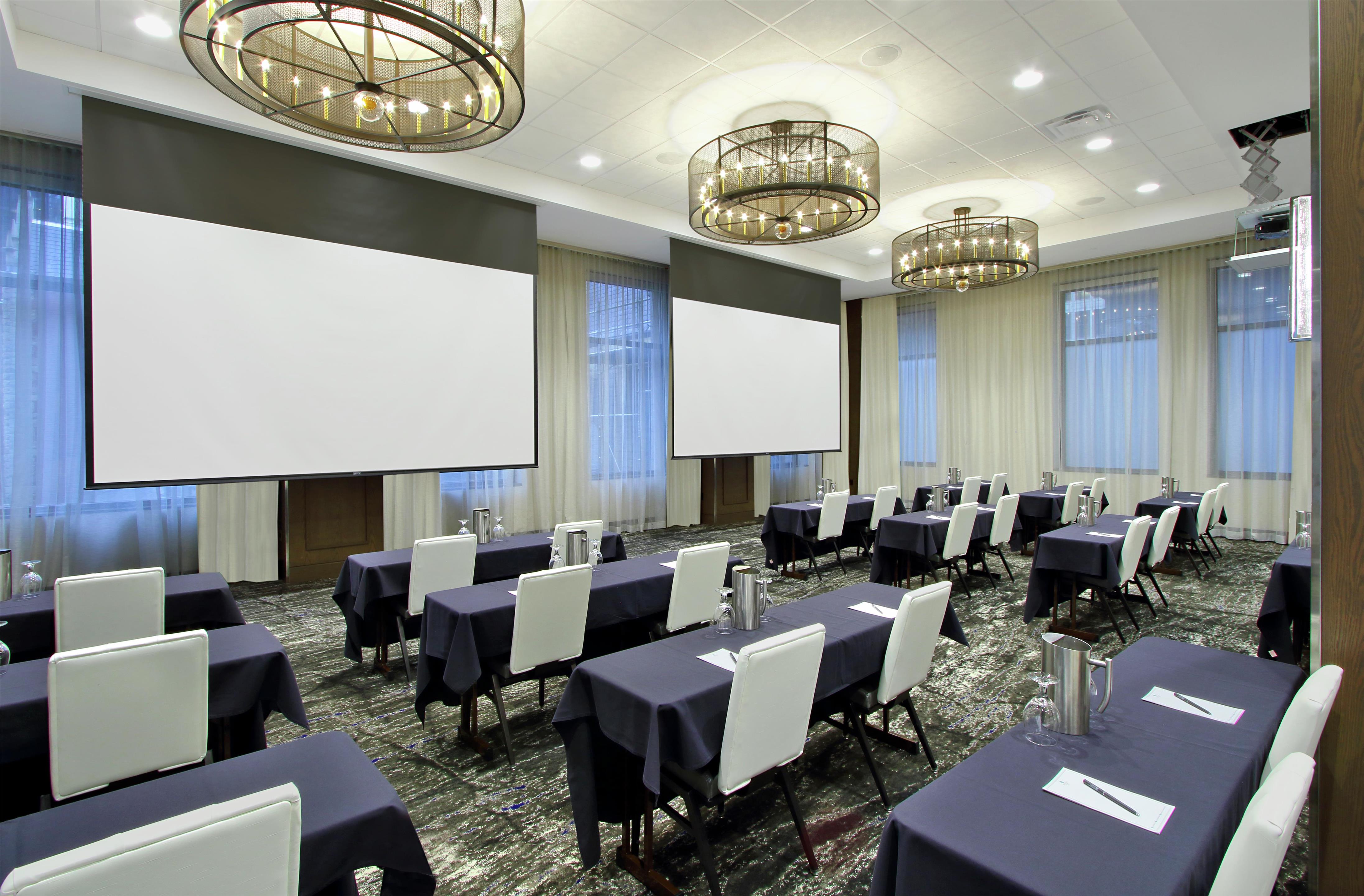 Meeting Room | Embassy Suites By Hilton Pittsburgh Downtown