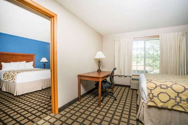 Suite - Baymont Inn & Suites Albany - I-94, Exit 147