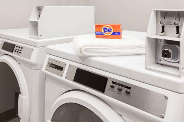  - Microtel Inn & Suites by Wyndham Kirkland Lake