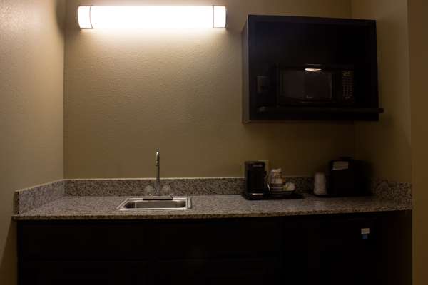 Suite - Best Western Plus Hotel Menomonie