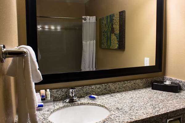  - Best Western Plus Hotel Menomonie