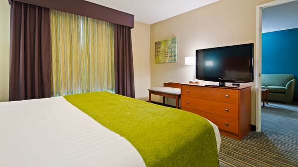  - Best Western Plus Hotel Menomonie