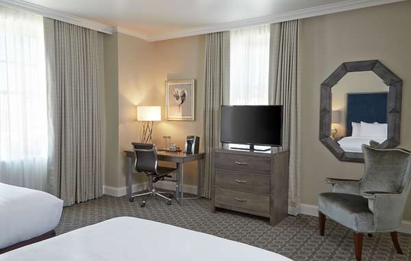  - Redmont Hotel Birmingham - I-20 & I-59, Exits 124D & 126A