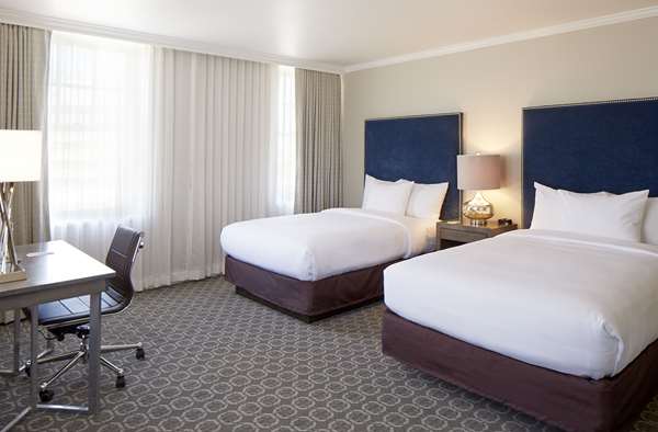  - Redmont Hotel Birmingham - I-20 & I-59, Exits 124D & 126A