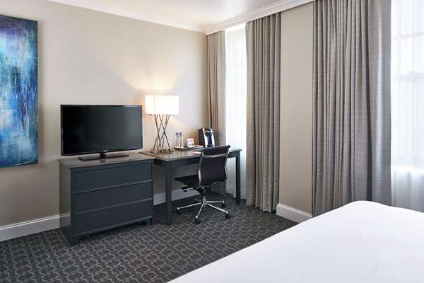  - Redmont Hotel Birmingham - I-20 & I-59, Exits 124D & 126A