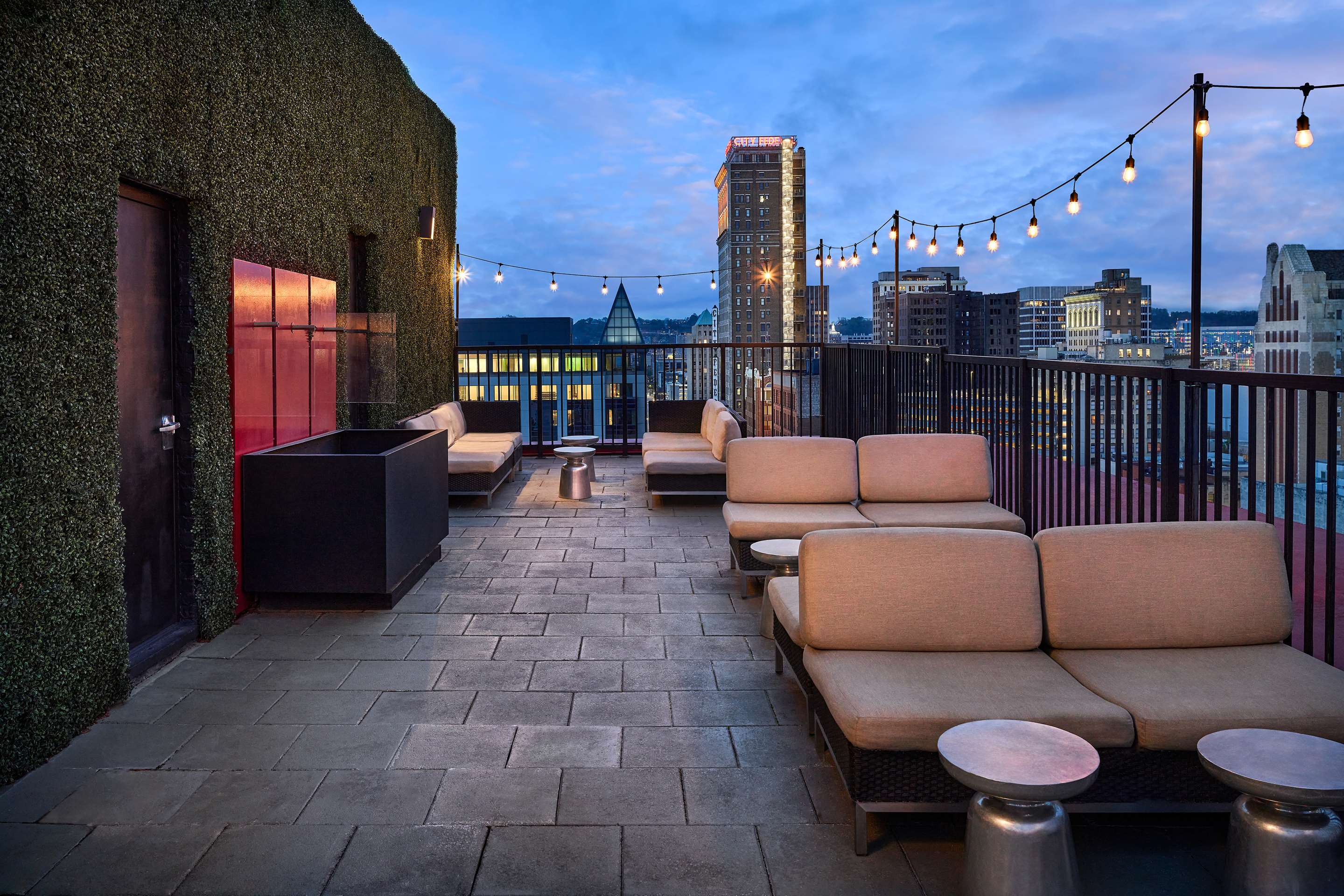 Restaurant | Redmont Hotel Birmingham, Curio Collection by Hilton