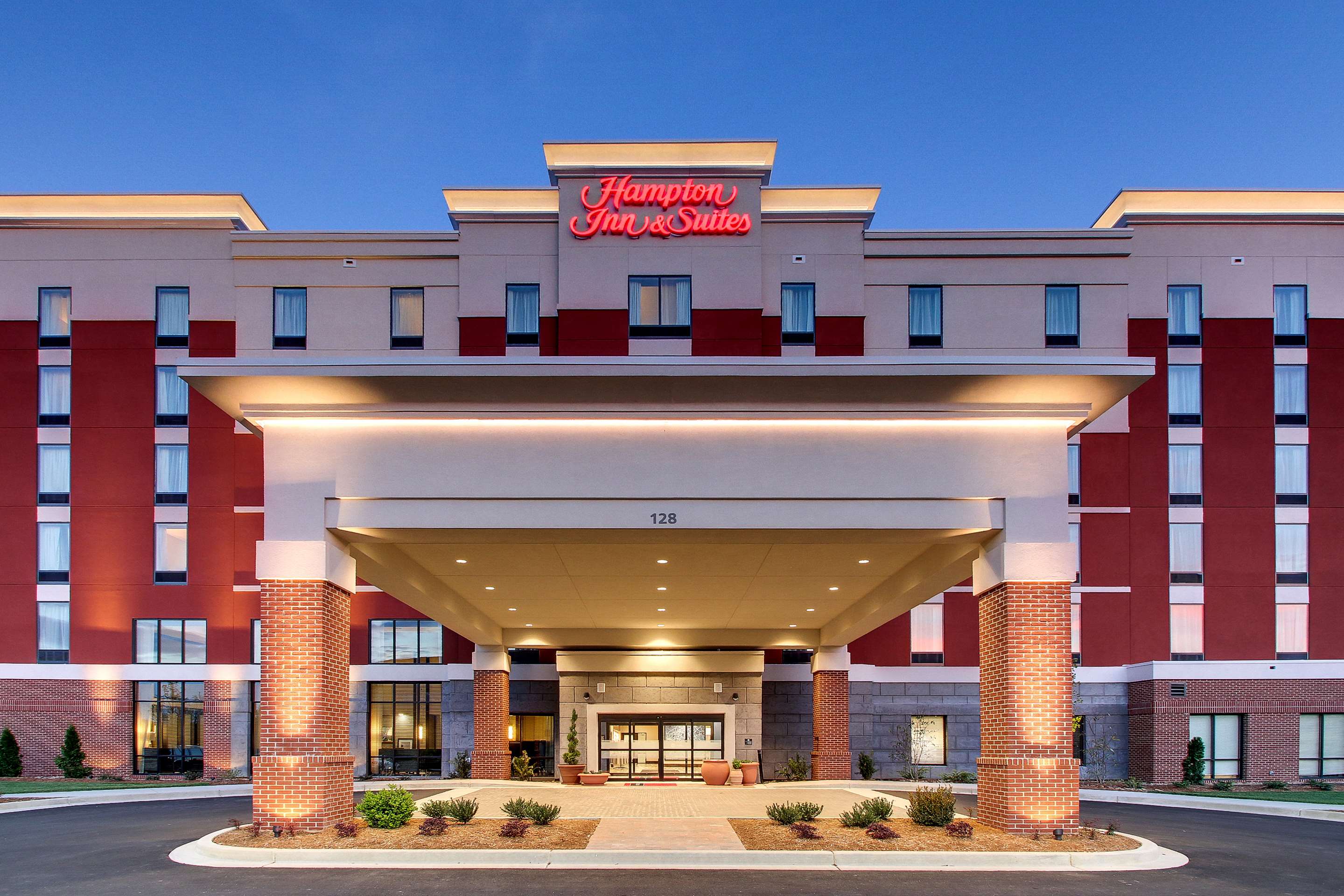Exterior | Hampton Inn & Suites Greenville Airport, SC