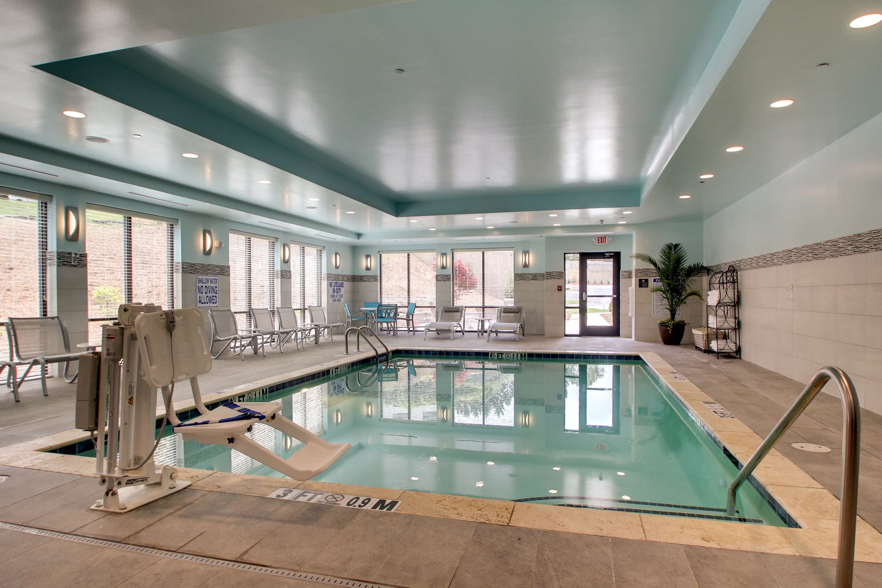 Pool | Hampton Inn & Suites Greenville Airport, SC