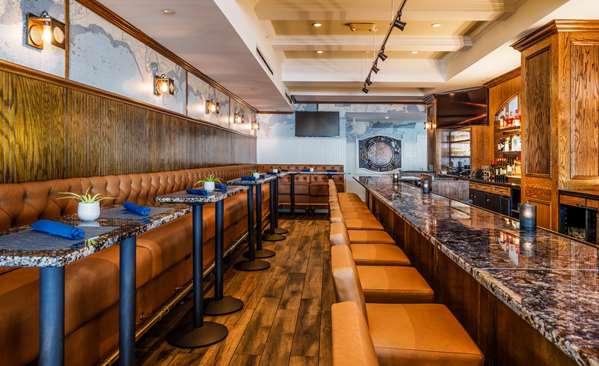 Restaurant - Madison Beach Hotel