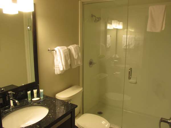 Suite - Best Western Harvest Inn & Suites Grand Forks